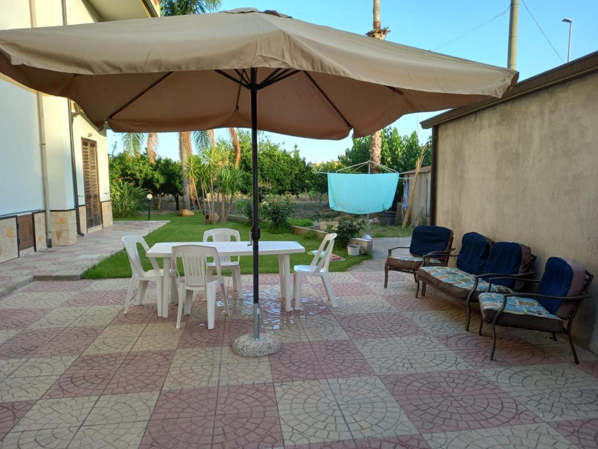 Appartamenti Giusi con giardino o veranda Madonna della Catena Esterno foto